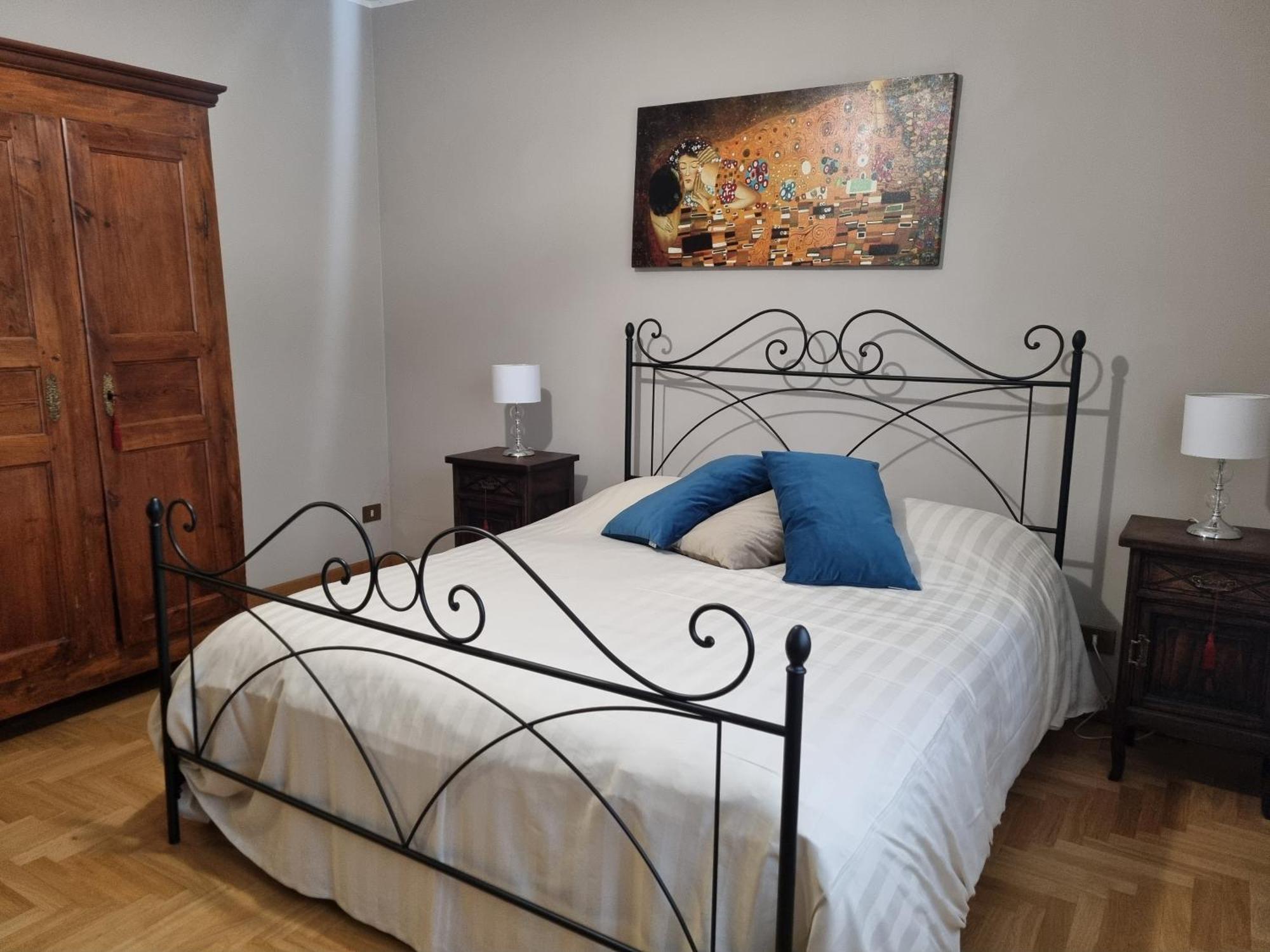 Raimondo'S Apartment Алба Екстериор снимка